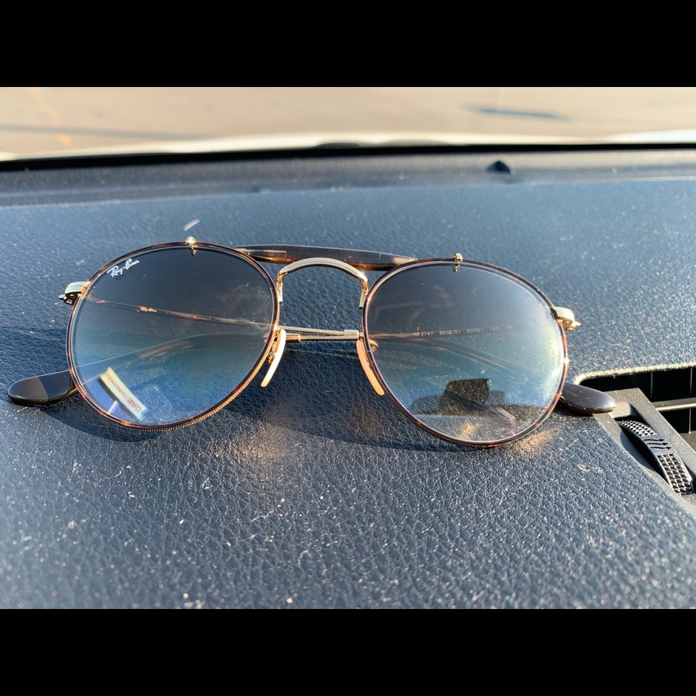Ray-Bans - Picture 2 of 2